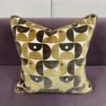 Retro Throw Pillow - Image 2