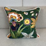 Pasadena Eden in Green Pillow